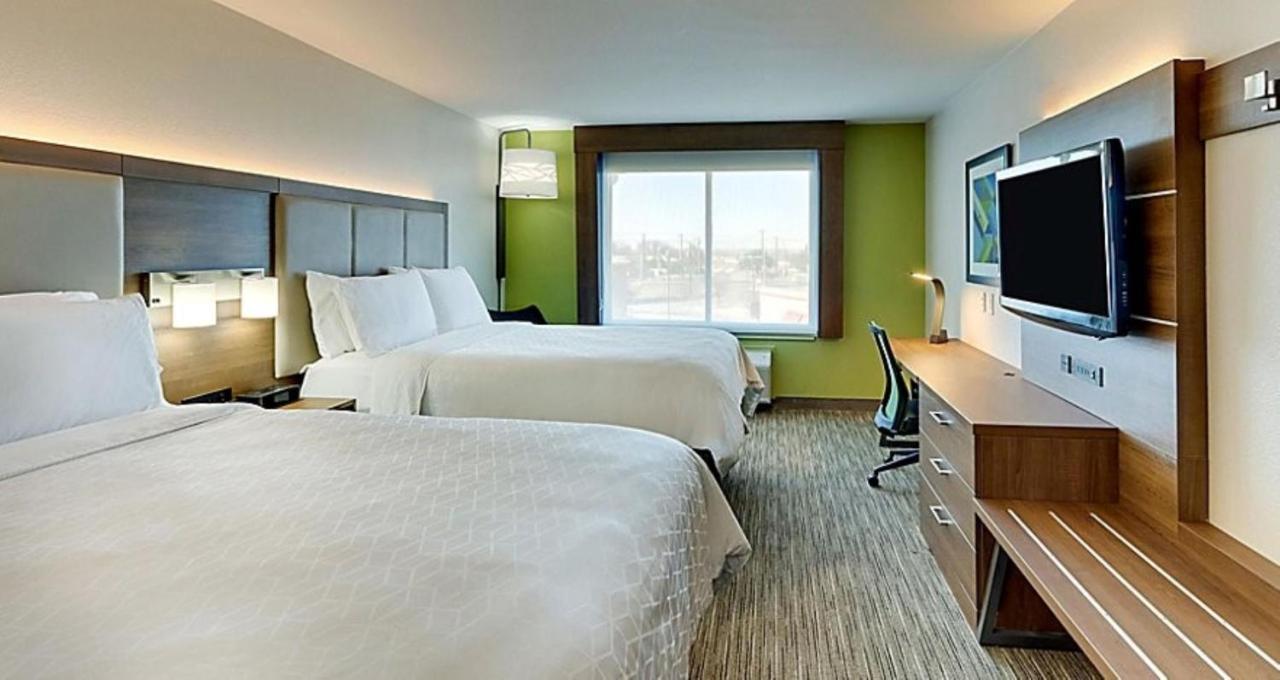 Holiday Inn Express Hotel & Suites Mankato East By Ihg Exterior photo