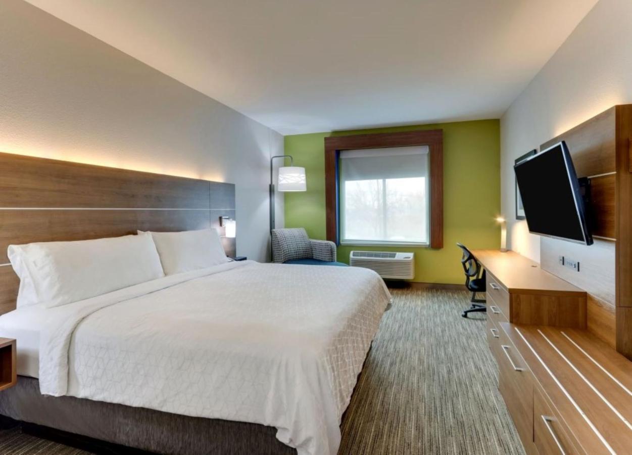 Holiday Inn Express Hotel & Suites Mankato East By Ihg Exterior photo